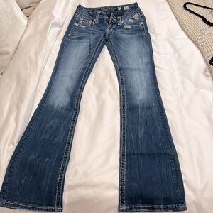 Buckle Miss Me Jeans. Size 26. 33 inch inseam.